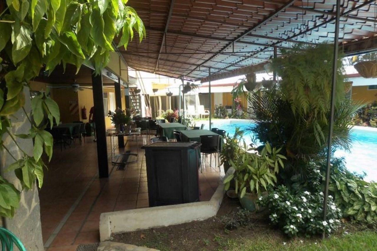 Hotel Puerta Del Sol - San Jose Airport Екстер'єр фото