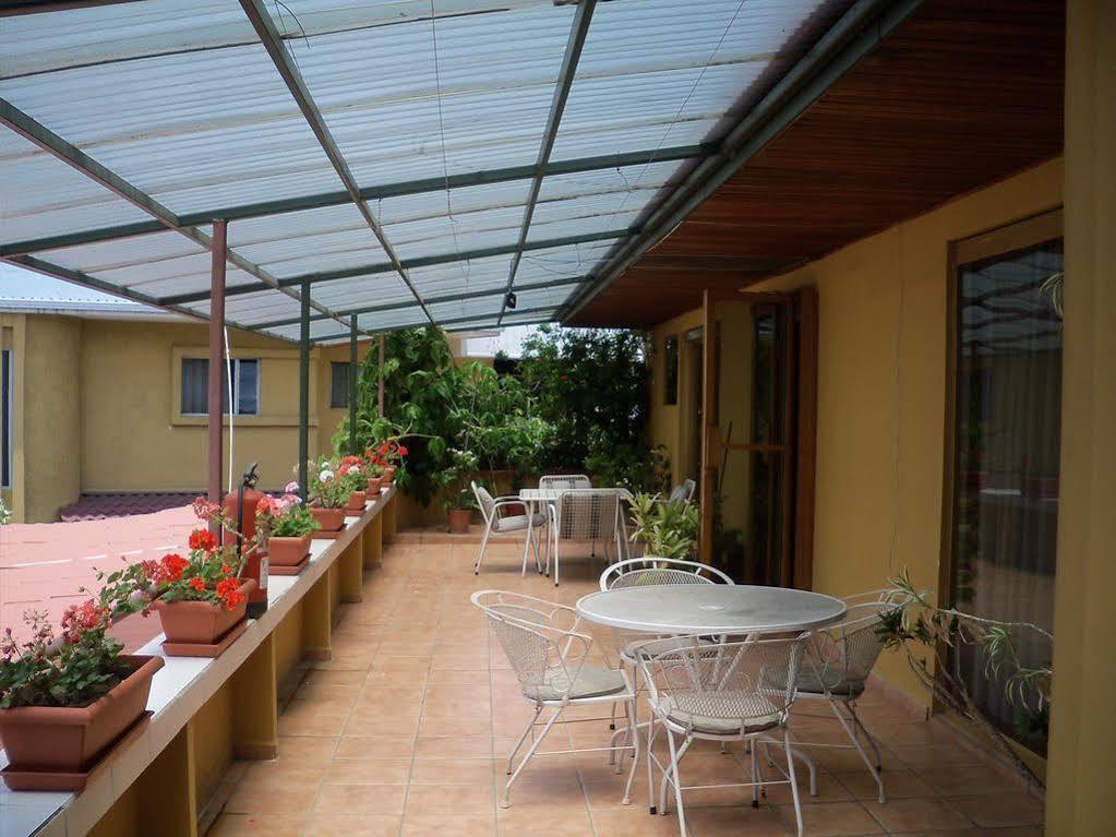 Hotel Puerta Del Sol - San Jose Airport Екстер'єр фото